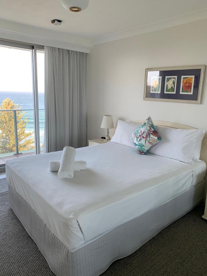 Pacific Regis Beachfront Holiday Apartments Голд-Кост Екстер'єр фото