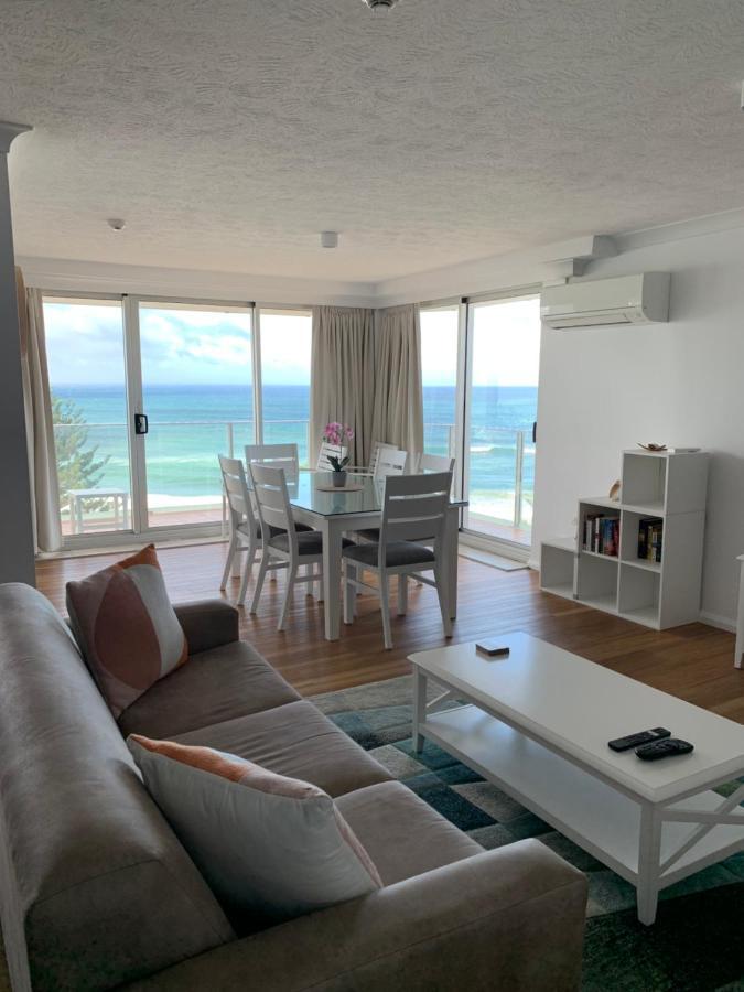 Pacific Regis Beachfront Holiday Apartments Голд-Кост Екстер'єр фото